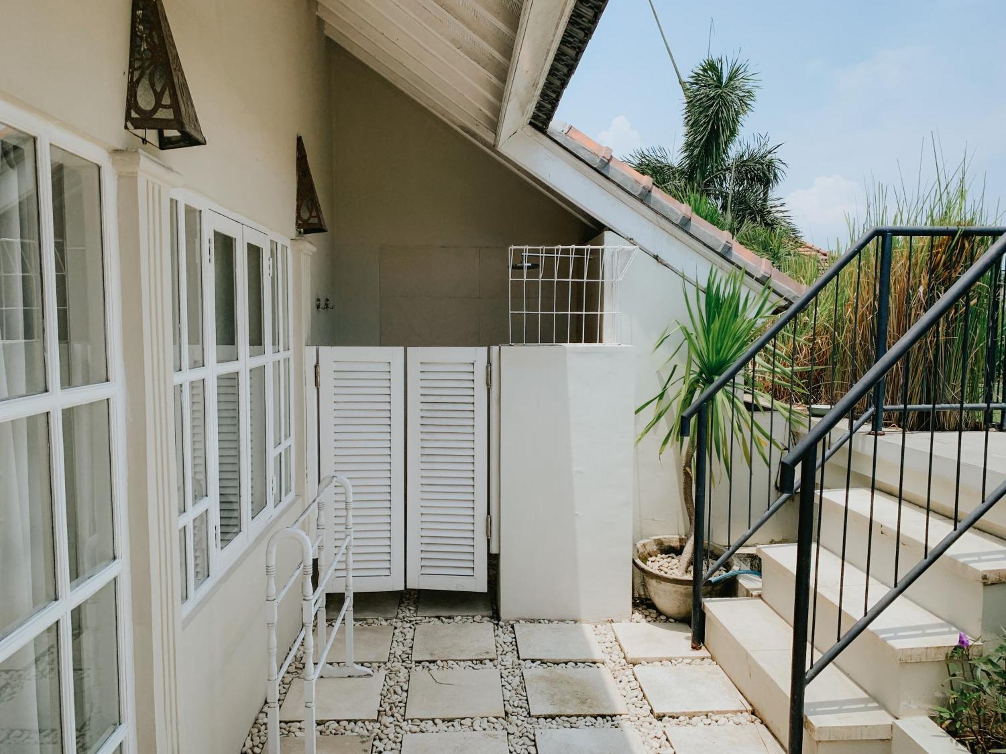 Casa Artista By Kresna Hospitality Hotel Seminyak  Ngoại thất bức ảnh